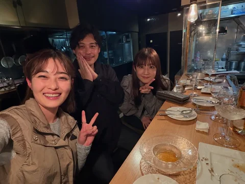 平子さんとコリンさんと、3人でごはん！年に何回か行くご飯！
いつもパイセン2人にいろんなことを聞いてもらっているし、いろんな話をしてくれます！お二人ともお忙しい