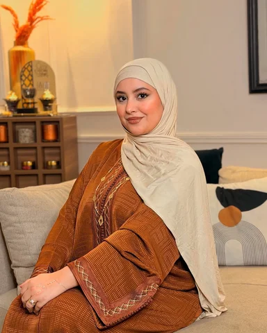 القفطان المغربي ديما عندو هيبة خاصة ✨
شنو أول حاجة كتعجبكم فالقفطان؟؟
✨
قفطاني ا