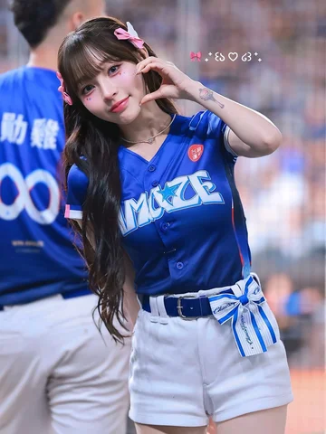 再度穿上CT AMAZE 的球衣💙
那份熟悉的悸動回來了

94今天！🔥
披上Team Taiwan戰袍
讓我們的心再次凝聚在一起 #成就經典
為中華英雄們