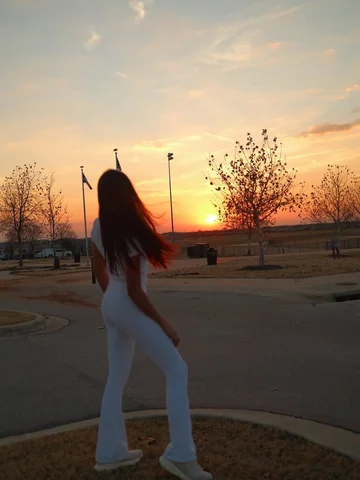 Every sunset brings the promise of new beginnings.

Thankyou  to everyone who jo