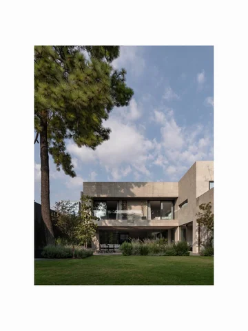 — Casa CR

Arquitectura: Farré Arquitectos
@farrearq

Fotografía: Mavix — Tirso 