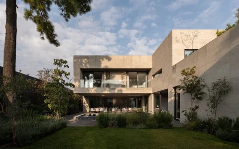 Casa CR por Antonio Farré

Fotografía: @mavix @tirso______ 

#arquitectura #mexi