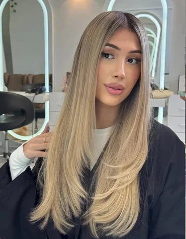 #brushlight
#behindthechair #modernsalon ##hairvideos
hudabeauty hairvideos vide