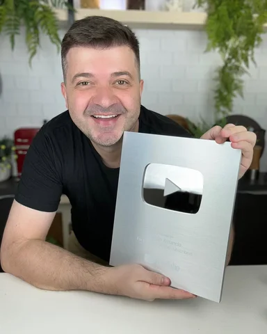 Olá, pessoal! Hoje é um dia muito especial para mim. Acabou de chegar a tão sonh