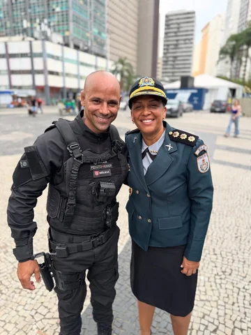 Hoje celebramos não apenas um novo capítulo na tecnologia da segurança pública, 