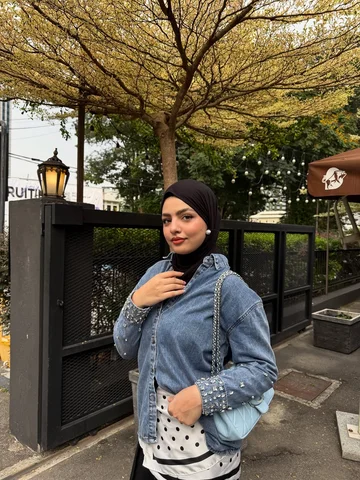 blue jean baby 

[ denim inspo , ootd , outfit of the day, denim look , modest f