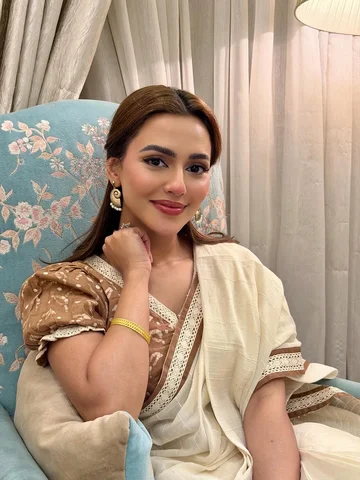 আহ💫