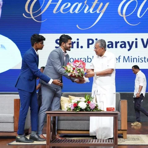 #throwback Grateful for the opportunity to meet the Hon. Chief Minister of Keral