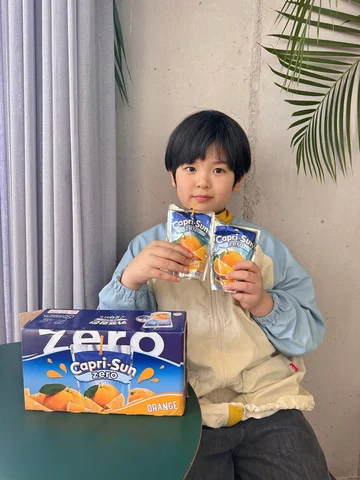 #제품제공
🏷️카프리썬 제로 오렌지 
-칼로리는 4kcal 당함량은 1g
아이들이 좋아하는 음료 카프리썬이 
제로로 나타났어요 
빨대로 콕 찍