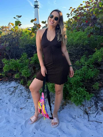 Bonito sábado espero lo estén disfrutando ☀️🏝️🤎