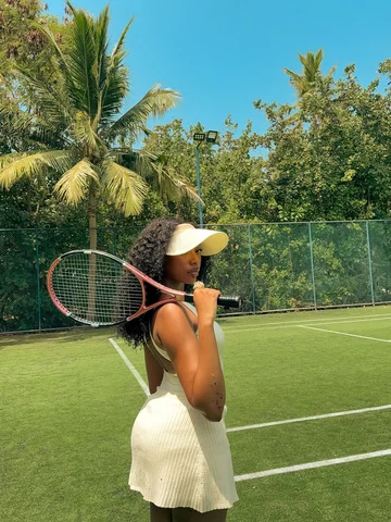 went back on a tennis court for the first time in forever and revisited a childh