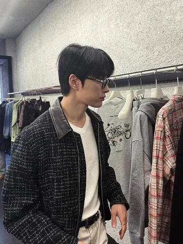 성수 customellow flagshipstore 

#커스텀멜로우 #customellow