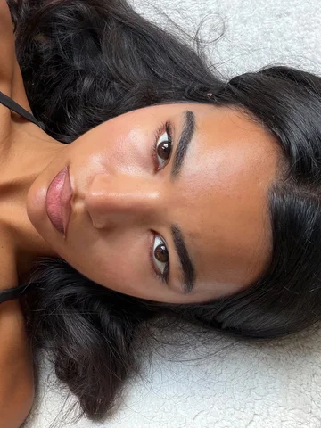 Ad @refybeauty before the day begins