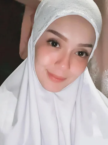 Salam subuh ❤️ tak lama lagi ramadhan bakal meninggal kan kita . Doa sebanyak2 n