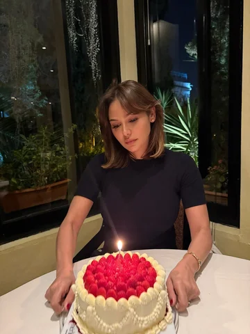 It’s my birthday 💫