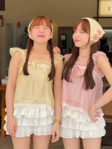หน้าร้อน แต่เสื้อผ้าต้องน่ารัก ไลฟ์พรุ่งนี้เจอกัน11:30💛🩷