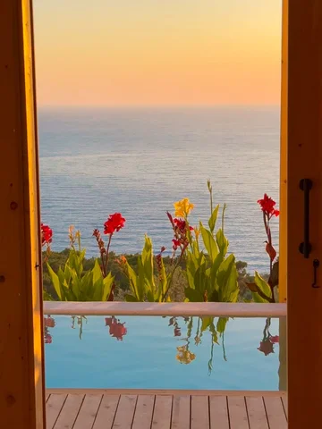 one of the best places to stay in Türkiye. @seaviewfaralyahotel 

yalnızca bir k