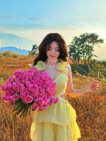 just a girl who loves flowers and mother nature 🌞 🌸🦋✨ @simpal_kharel