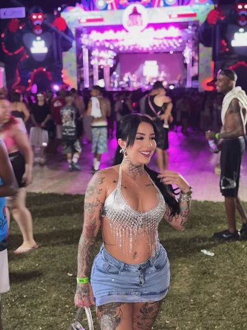 🥳🦍