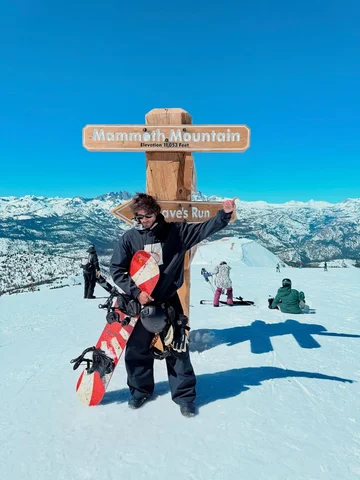 Ride more. Worry less. ⛄️🏔️🏂

“From an island to the mountains.”

What an incr