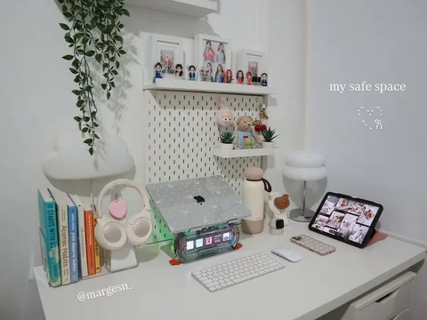 my safe space ⠀
⠀⠀ ⠀⠀ ⠀⠀ ⠀⠀ ⠀⠀ ⠀⠀ ⠀⠀:¨ ·.· ¨:
⠀⠀ ⠀⠀ ⠀⠀ ⠀⠀ ⠀⠀ ⠀⠀ ⠀⠀ `· . 𐙚

🏷️ 