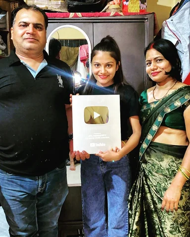 Love u maa papa🌎🥹❤️😘#maa #papa #playbutton
