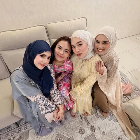 Alhamdulillah for yesterday’s open house for my pickle fwens!! Kecoh habis main 