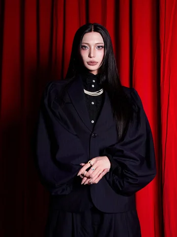 VIVIANO 2026-27 AW
今回も素晴らしすぎるショーだった❤️🖤