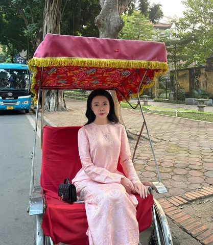 Anh cứ nhủ rằng em không thương nị
