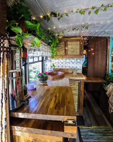 Spent the last few months building a shuttle bus into an off-grid tiny house and