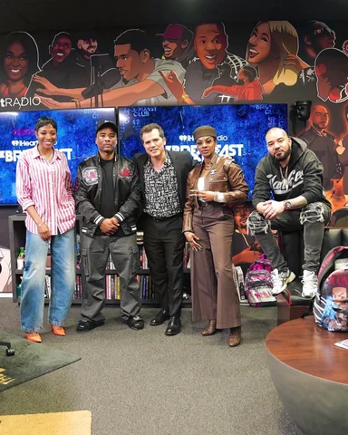 🗣️ 🎙️ @johnleguizamo is live on The Breakfast Club promoting his upcoming role