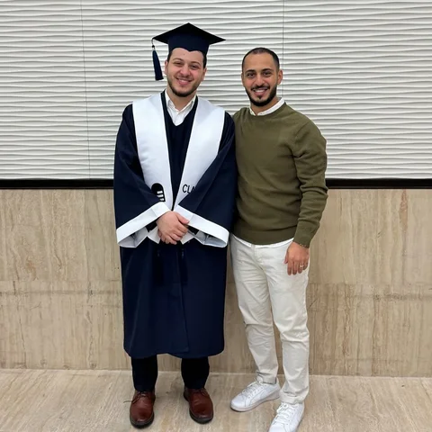 أخوي الغالي عصوم ألف ألف مبارك تخرجك من الجامعة يا حبيبي 😍❤️ وعقبال ما نفرح بعر