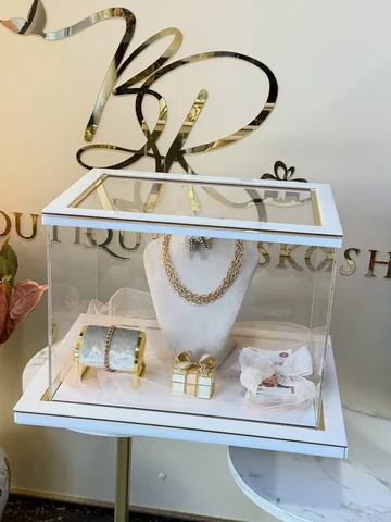 ✨ Самый большой выбор коробок вы найдёте только в Boutique Roskosh

Любой цвет.
