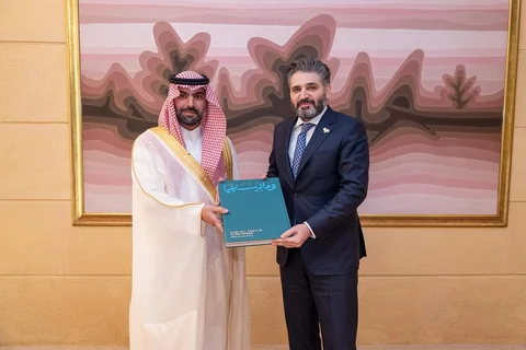 ⁨	..
جزيل الشكر والتقدير لأخي سمو الأمير بدر بن عبد الله بن فرحان آل سعود وزير ا