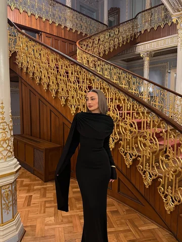 dress of my dreams @arakii.official 🖤