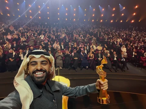 افخم سلفي في العالم 😂❤️
سؤال كم واحد عرفتوه من الصورة اتحداكم لو واحد بس اكتب ا