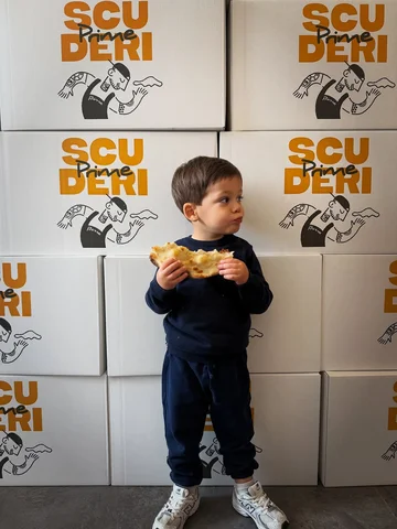Giornata alla Scuderi Prime ♥️🍕 tra #pizza e bacini