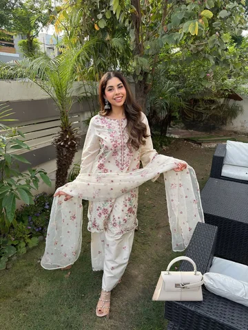 wrap it up 

#eid #grwm #ootd