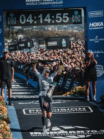 Fall. Get up. Rise again. 💫

WORLD CHAMPION. We needed that!🥹🪽

Grateful beyo