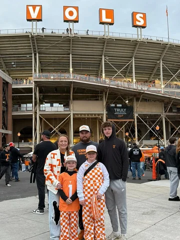 Our #Vols didn’t win, but we’re always #VFL and we had an absolute blast at Neyl