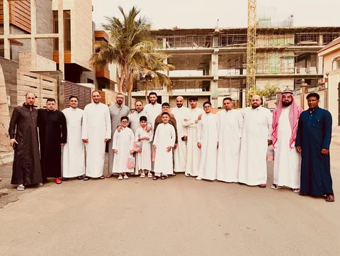 الحمد لله على تمام النعمة، تقبّل الله منا ومنكم الصيام والقيام، وكل عام وأنتم بخ