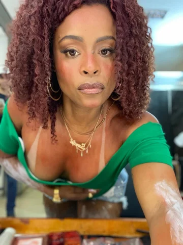 O que eu mais amu???? MUDAR 😘
TBT’s #rorodriguesmemoriasdeumapreta