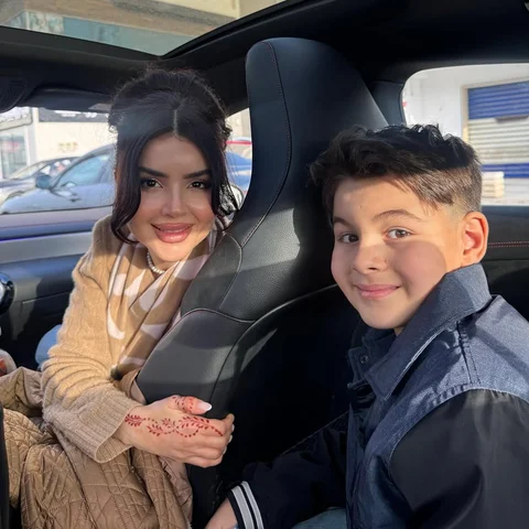 ثاني يوم العيد وعبودي يقوللكم كل سنه وانتم طيبين ❤️