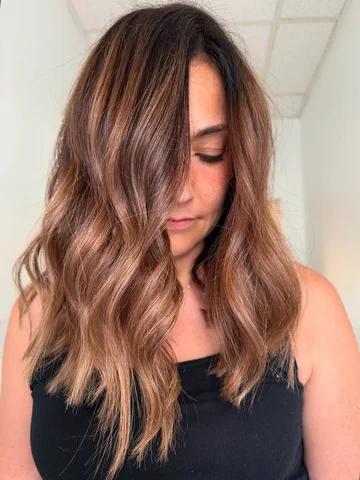 I got to play around with the new Redken shades eq colors today. 8NP mixed equal