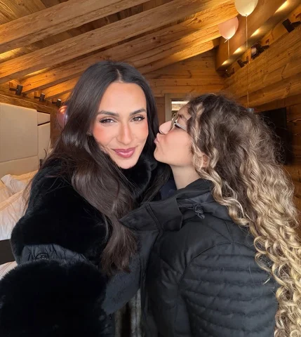 Une petite parenthèse avec mon petit soleil @louna.lchs , rien que toutes les de