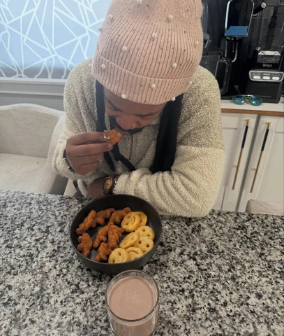 A lil somethin to take the edge off 🦖😊🍫🥛