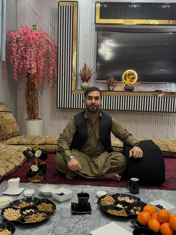 Eid mbrk 

@s4bir_khan13