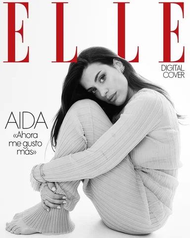 una chica ilusionada y agradecida con la vida que sigue cumpliendo sueños 🤍 @el