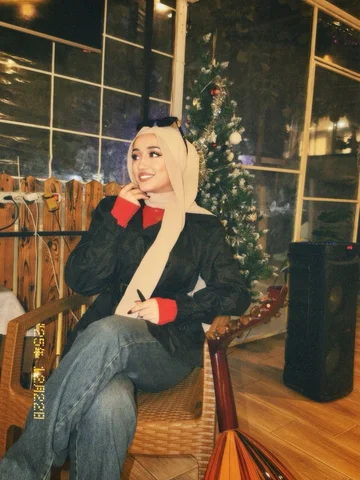 YOUR FAV OUD PLAYER 👀🎻 
و بصراحة مبسوطة إنه السنة خلصت
كانت من أسوأ السنين ، ب