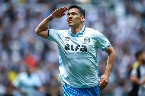 FAÇA O 🫡 IMEDIATAMENTE! 🇪🇪 O xerife Tricolor estava lá pra garantir a virada 